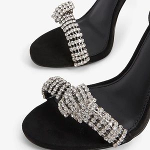 Express heels